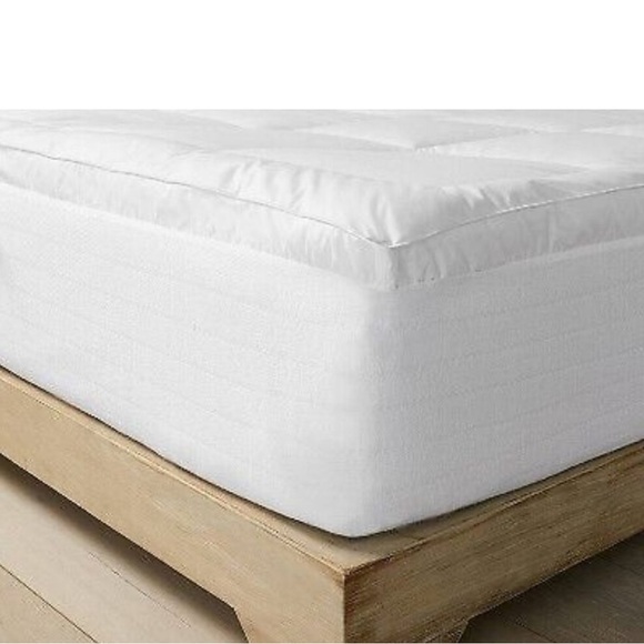 Casaluna - King Ultra Loft Down Alternative Mattress Pad - Ca White - Picture 3 of 4